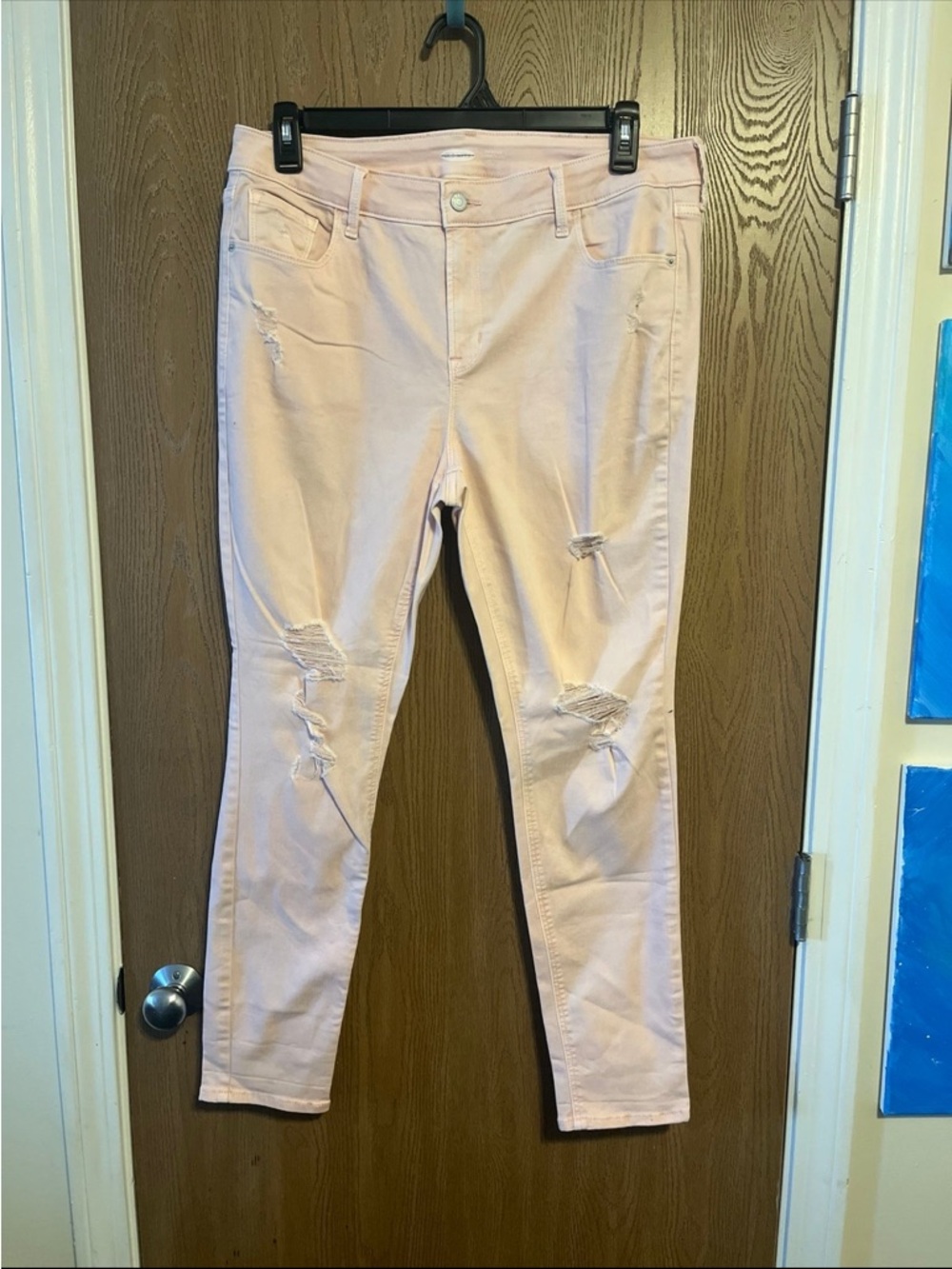 Old Navy Mid Rise Rockstar Super Skinny Jeans Size 16 EUC Peach/Light Pink Color